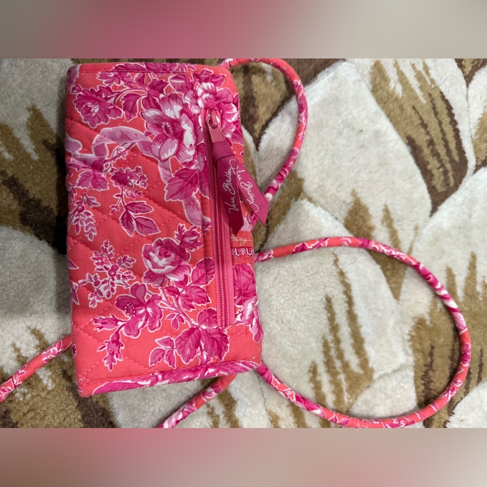 Vera Bradley hope toile crossbody wallet - Picture 4 of 6